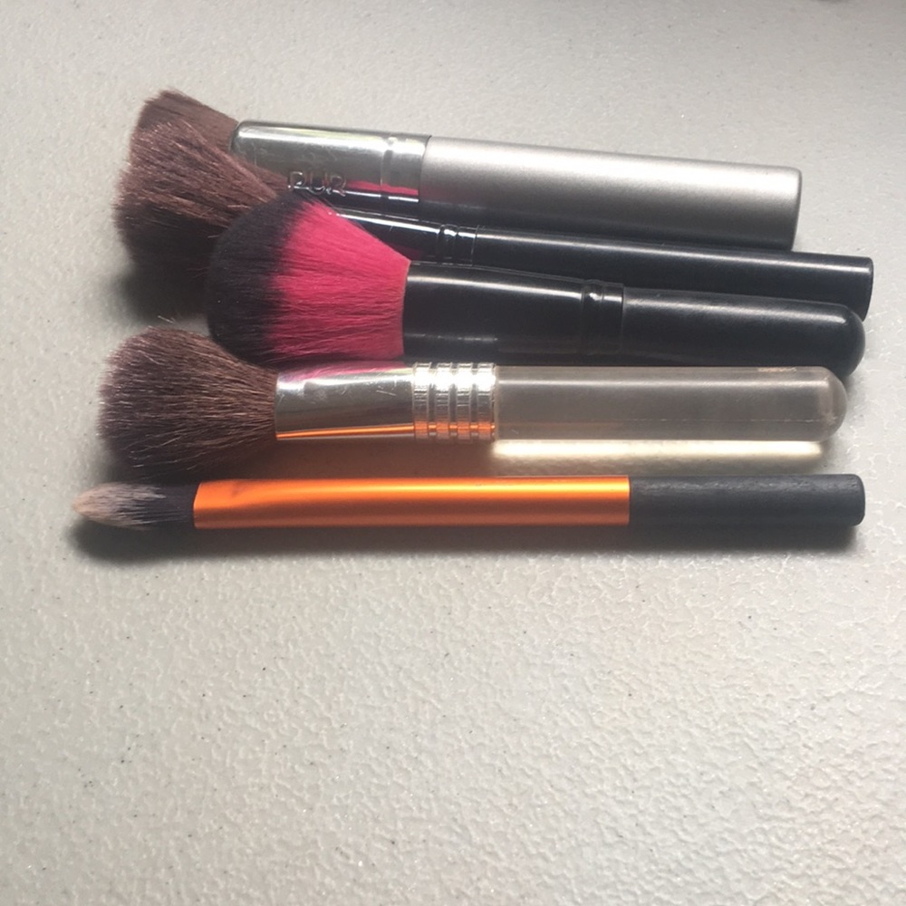 Random gently-used brush lot